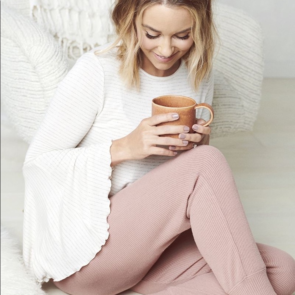 LC Lauren Conrad Weekend Flare Sleeve Top Cream